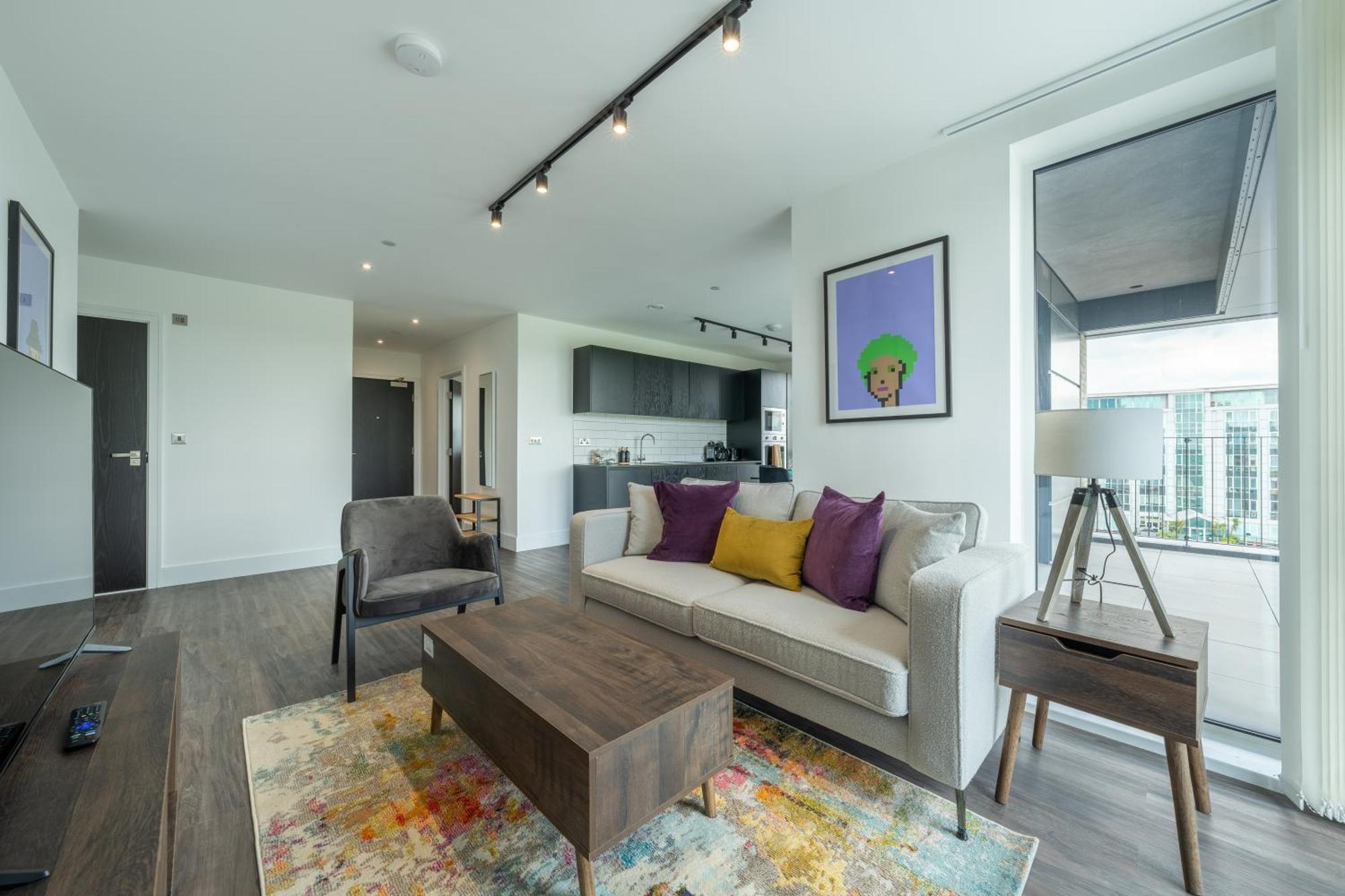 Mitre Punks By Artsy Apartment London